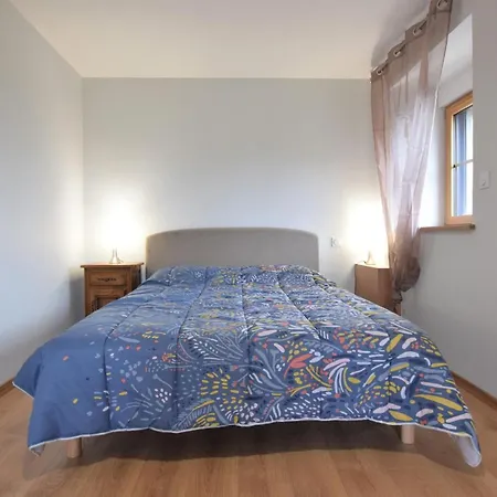4 Bedroom In Holiday home