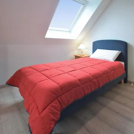 4 Bedroom In Holiday home