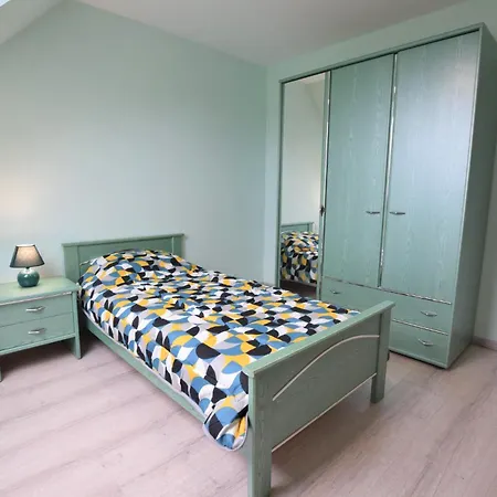 4 Bedroom In Holiday home *